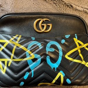 GUCCI GG Marmont Ghost Graffiti Bag